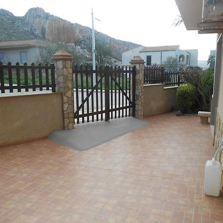 Casa Vacanze Scurati Villa Custonaci Habitación foto