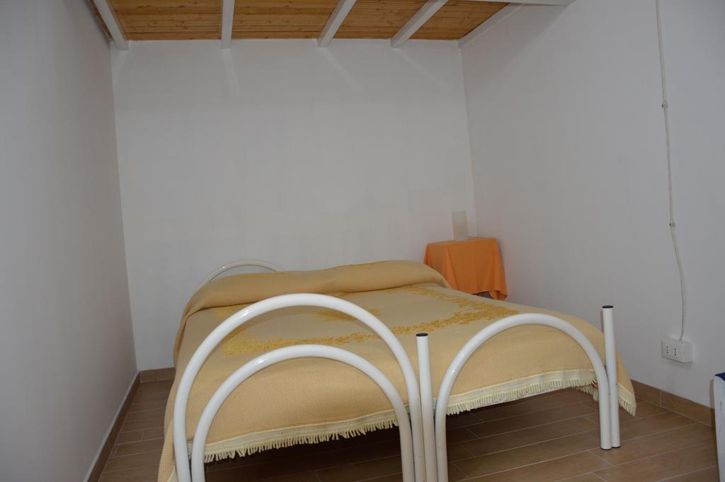 Casa Vacanze Scurati Villa Custonaci Habitación foto